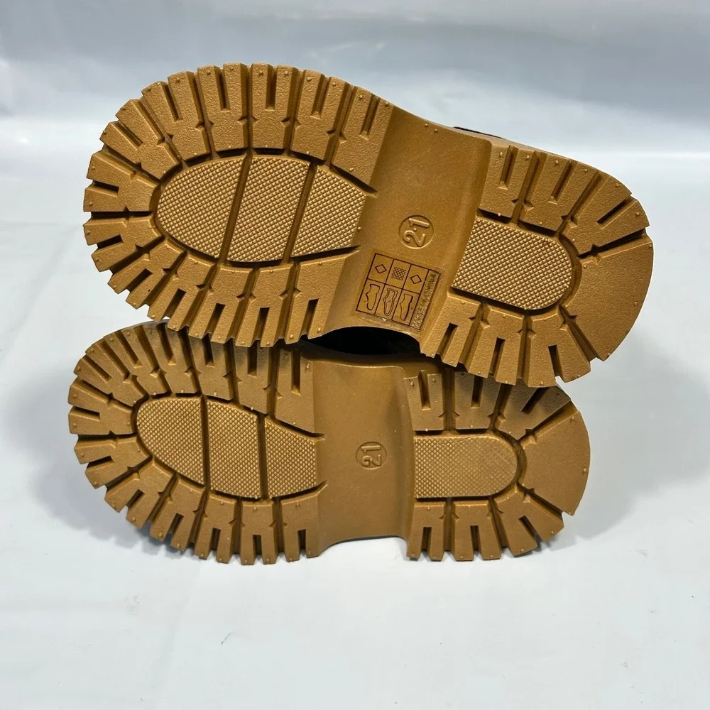 Wu Qing Qun Combat Boots Kids Size 5.5 Yellow Grey‎ Lug Sole Zipper Excellent